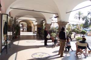 Xtrallusion photo gallery of Italy. Photos, pictures, images and photographs of the Italian Rivieras, the Italian Lakes, the Italian Alps, the Cinque Terre, the Amalfi coast and some of the most beautiful corners of Italy. Plus photos of Italian cities such as Pisa, Milan, Genoa and Rome.